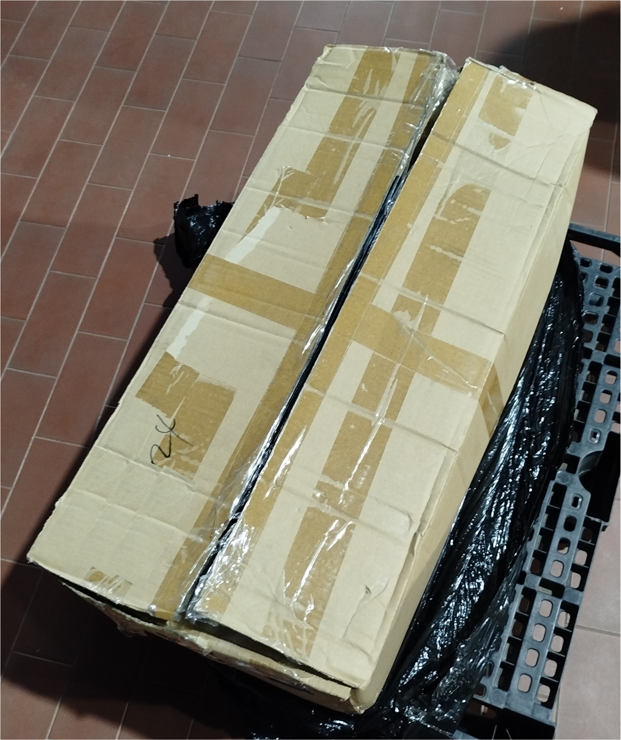 Пресс гидравлический настольный Trommelberg SD100802 на 10 т